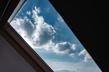 Mit Sonnenschutz Folie Dachfenster abdunkeln